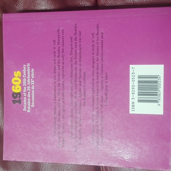 BOOK 1960 THE HULTON GETTY PICTURE COLLECTION - Picture 2 of 4